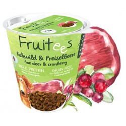 Bosch "Fruitees" užkandis "Elnias ir spanguolės" 200g